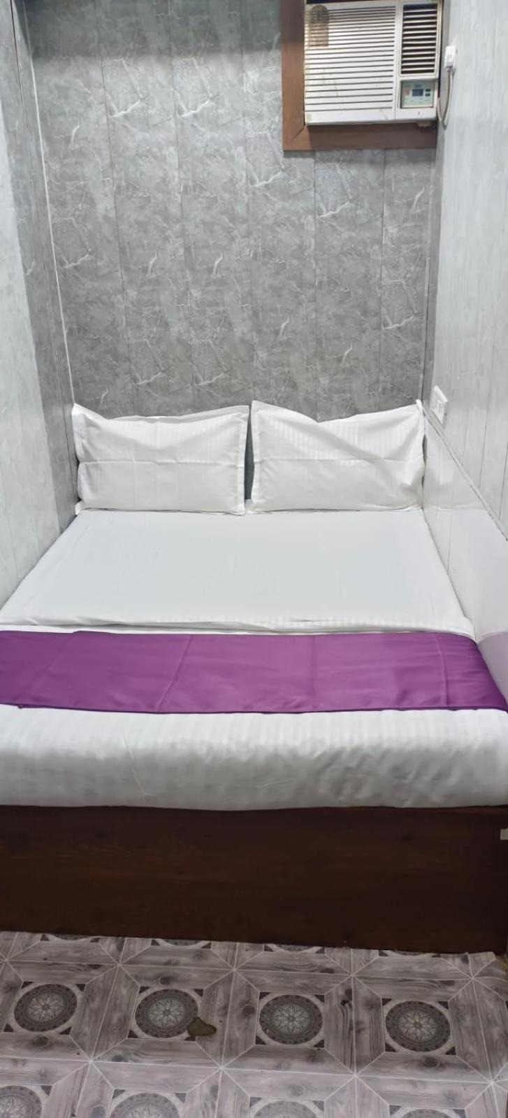 Amaan Hotel مومباي المظهر الخارجي الصورة